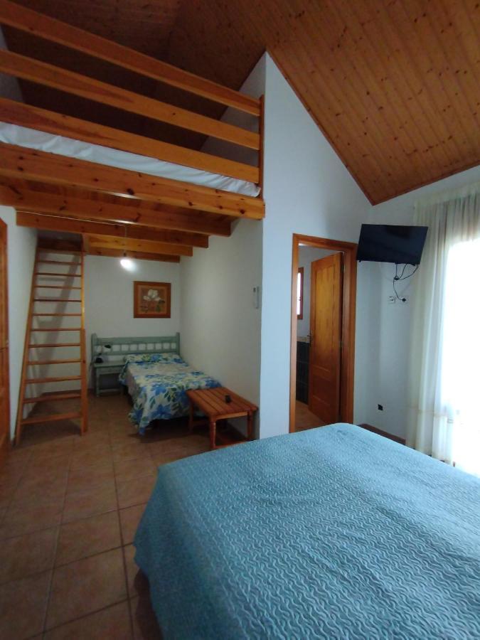Hostal Restaurant Paca Riumar Esterno foto